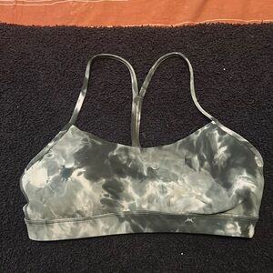 Lululemon flow Y Nulu bra